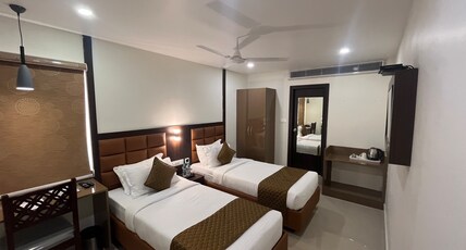 Hotel Landridge Hitech City Room Type - Standard Double Or Twin Bed