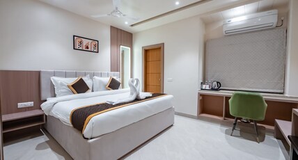 Dev Residency A Unit OF The Elegance Room Type - STANDARD ROOM