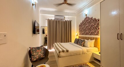 The Neeraj Ganga Rajmahal Wellness With Ganga View Room Type - Standard Room The Neeraj Ganga Rajmahal Wellness With Ganga View Room Type - Standard Room