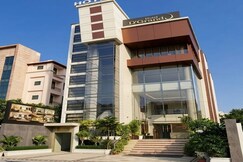 Hotel D'Grand