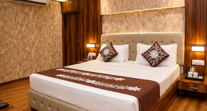YashoGopal Resorts Room Type - DELUXE DOUBLE BED ROOM YashoGopal Resorts Room Type - DELUXE DOUBLE BED ROOM