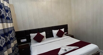 Hotel The Ramansh - Near Ram Mandir Ayodhya Room Type - Deluxe Ac room with Free Wi-Fi Hotel The Ramansh - Near Ram Mandir Ayodhya Room Type - Deluxe Ac room with Free Wi-Fi