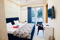 Sunset balcony studio gurugram sector 45