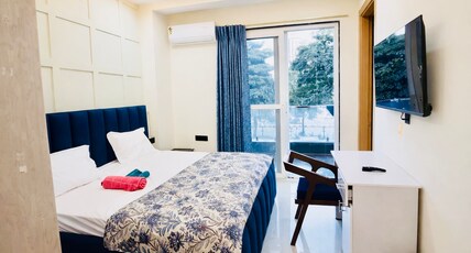 Sunset balcony studio gurugram sector 45 Room Type - Sunset balcony studio gurugram sector 45