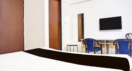 Super Collection O Baner Formerly Seven Hills Room Type - Classic