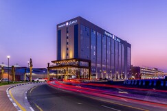 Premier Inn Dubai Dragon Mart