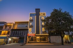 Via The Arrow Greater Kailash