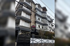 JKR RESIDENCY GUEST HOUSE