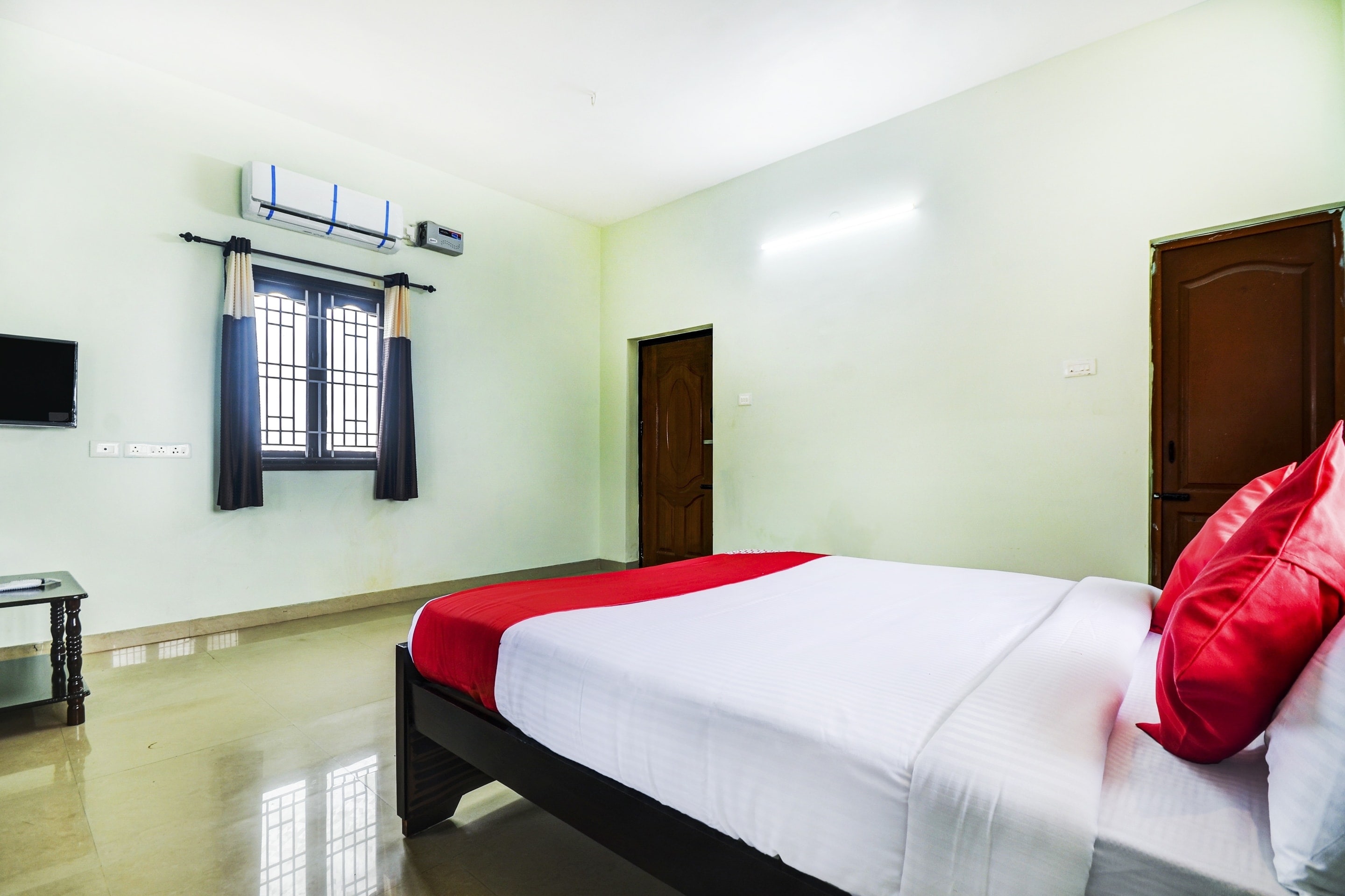 Hotel O Aruthraa Residency - Tap to explore photos