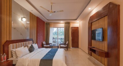 The Jungle Trail Corbett Resort & Spa Room Type - Premium Room with Jacuzzi The Jungle Trail Corbett Resort & Spa Room Type - Premium Room with Jacuzzi