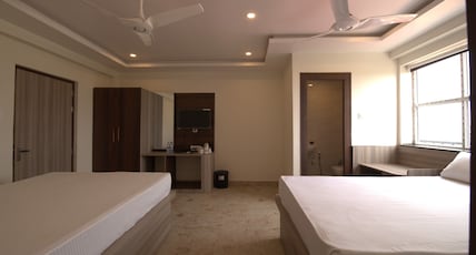 ADB Kanvas Room Type - Executive six bedroom Diagonal sea facing room ADB Kanvas Room Type - Executive six bedroom Diagonal sea facing room