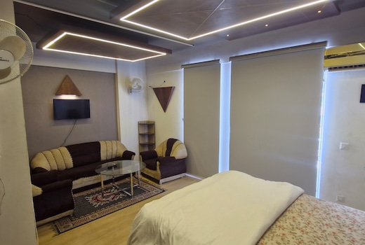 Dlf My Pad B2 211 Apartment Lucknow - Reviews, Photos & Offer