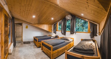 Odin Hostel | Near Mall Road Kasol Room Type - 3 Bed Female Dorm