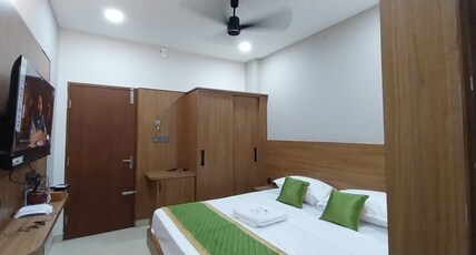 KANI'S INN Room Type - STANDARD AC ROOM