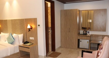Hotel Vijay Tara Room Type - SUITE ROOM