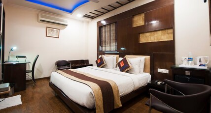 Hotel Le Cadre Near Nehru Place Room Type - Executive Double Room