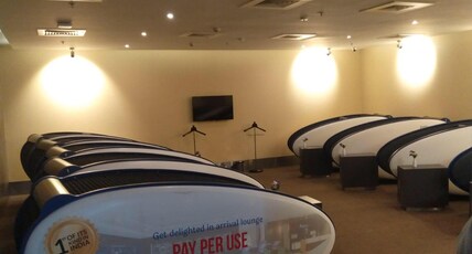 Aviserv Lounge Room Type - 3 Hrs Sleeping Pod