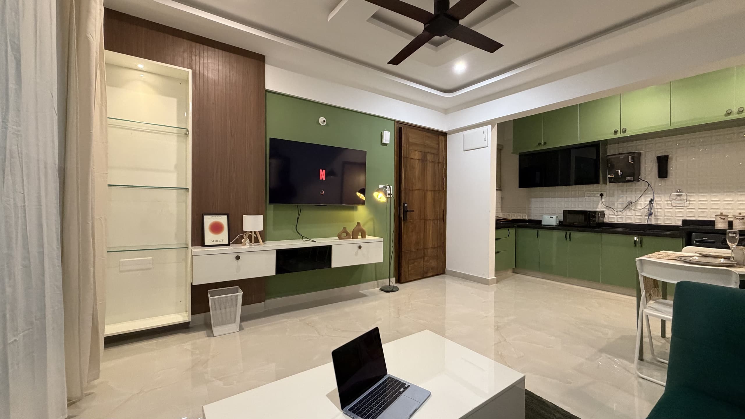 Zova AC 5 min Koramangala 10 min MG road - Tap to explore photos
