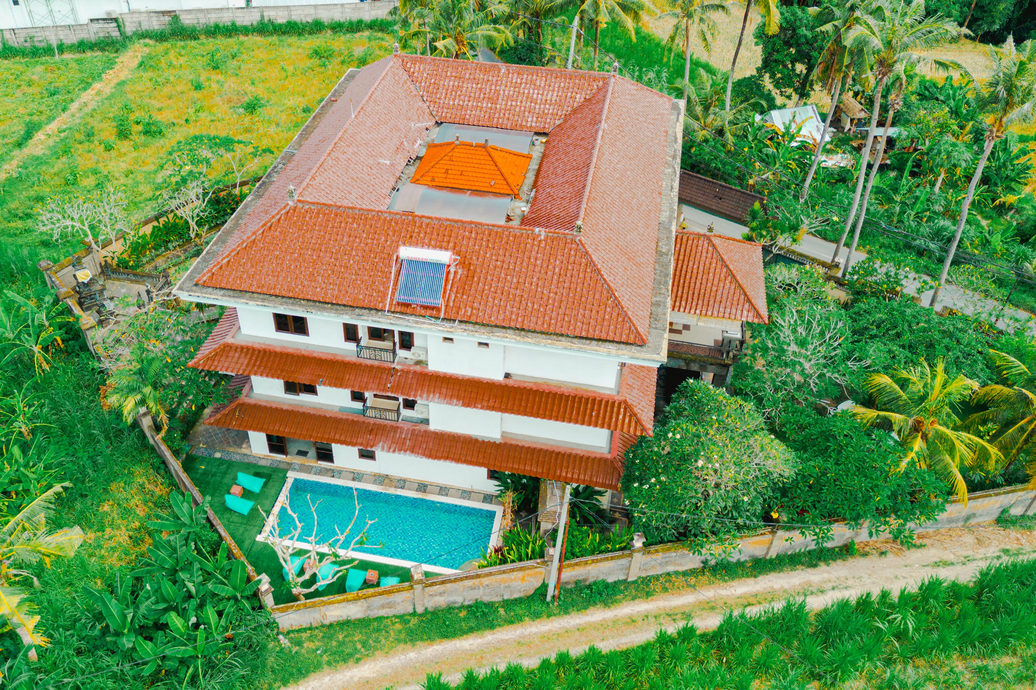Starloka Saba Bali - Tap to explore photos