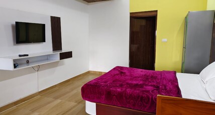 MayFair Vista Room Type - Deluxe Room Queen