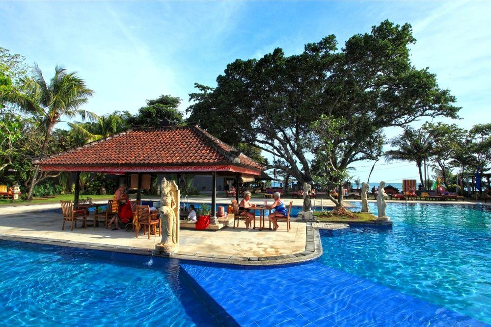 Puri Saron Hotel Seminyak - Tap to explore photos