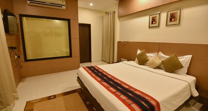 Dibrugarh Club House Room Type - Suite Room