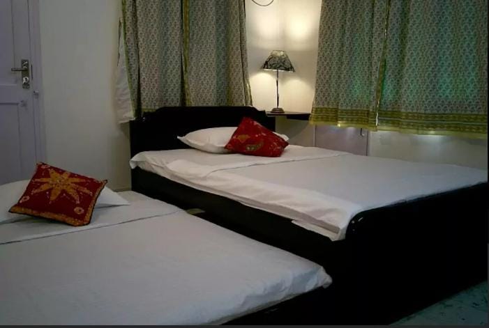 Jodhpur Park Apartment-2 BHK Apartment - Tap to explore photos