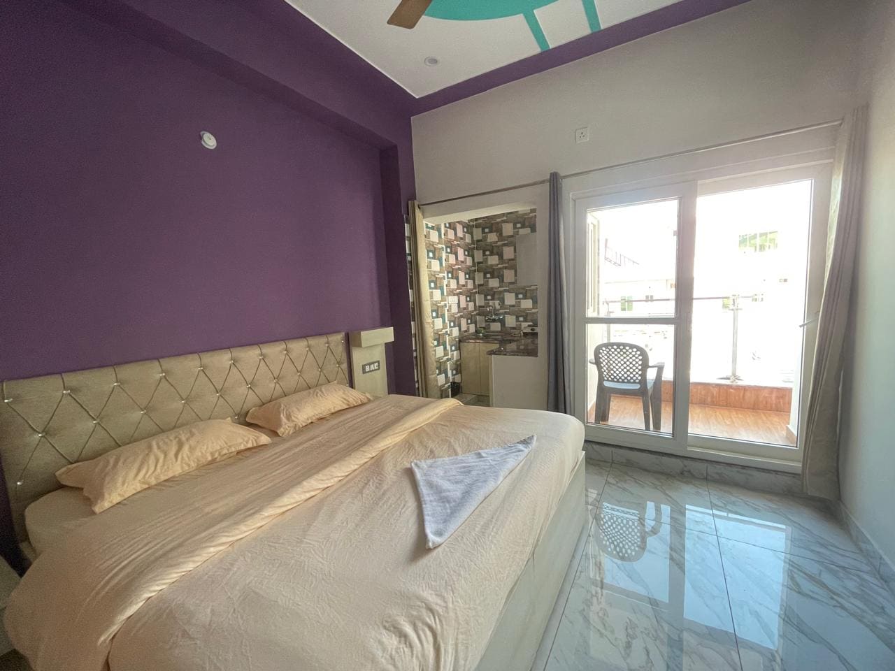 Atman Homes | Private Rooms with WiFi - Tap to explore photos