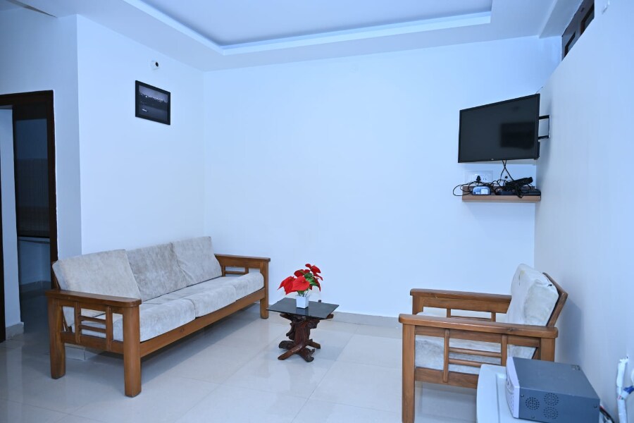 Radisun Service Apartment - Tap to explore photos