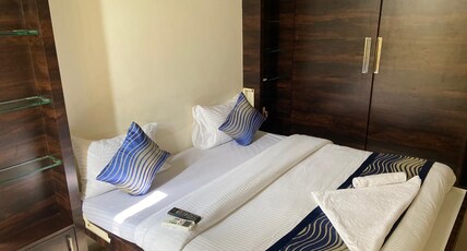 MH12 Services luxury Apartment close to airport Room Type - Deluxe room in 3BHK flat