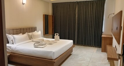 Grand Central Room Type - Superior Room AC