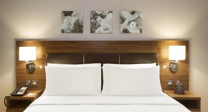 Hilton Garden Inn Ras Al Khaimah Room Type - KING ROOM