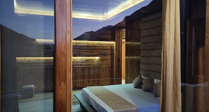 HOTEL THE BLACK MOREL Room Type - PREMIUM ROOM HOTEL THE BLACK MOREL Room Type - PREMIUM ROOM