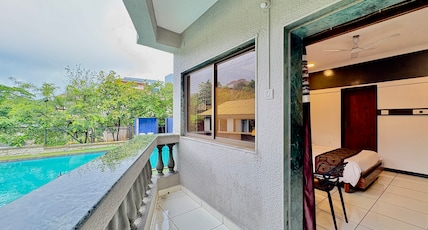 Honeybee Resorts Room Type - Deluxe AC Room