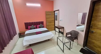 Delight Hotel 206 Stay Airport Budget rooms Room Type - Bedroom