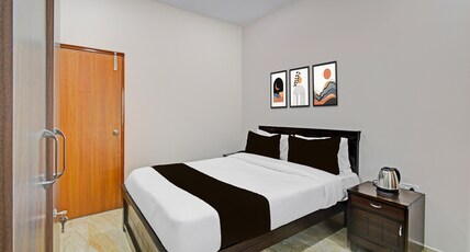 Super Townhouse Oak Hyderabad Central University Room Type - Classic