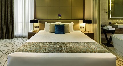Millennium Plaza Hotel Doha Room Type - Club King