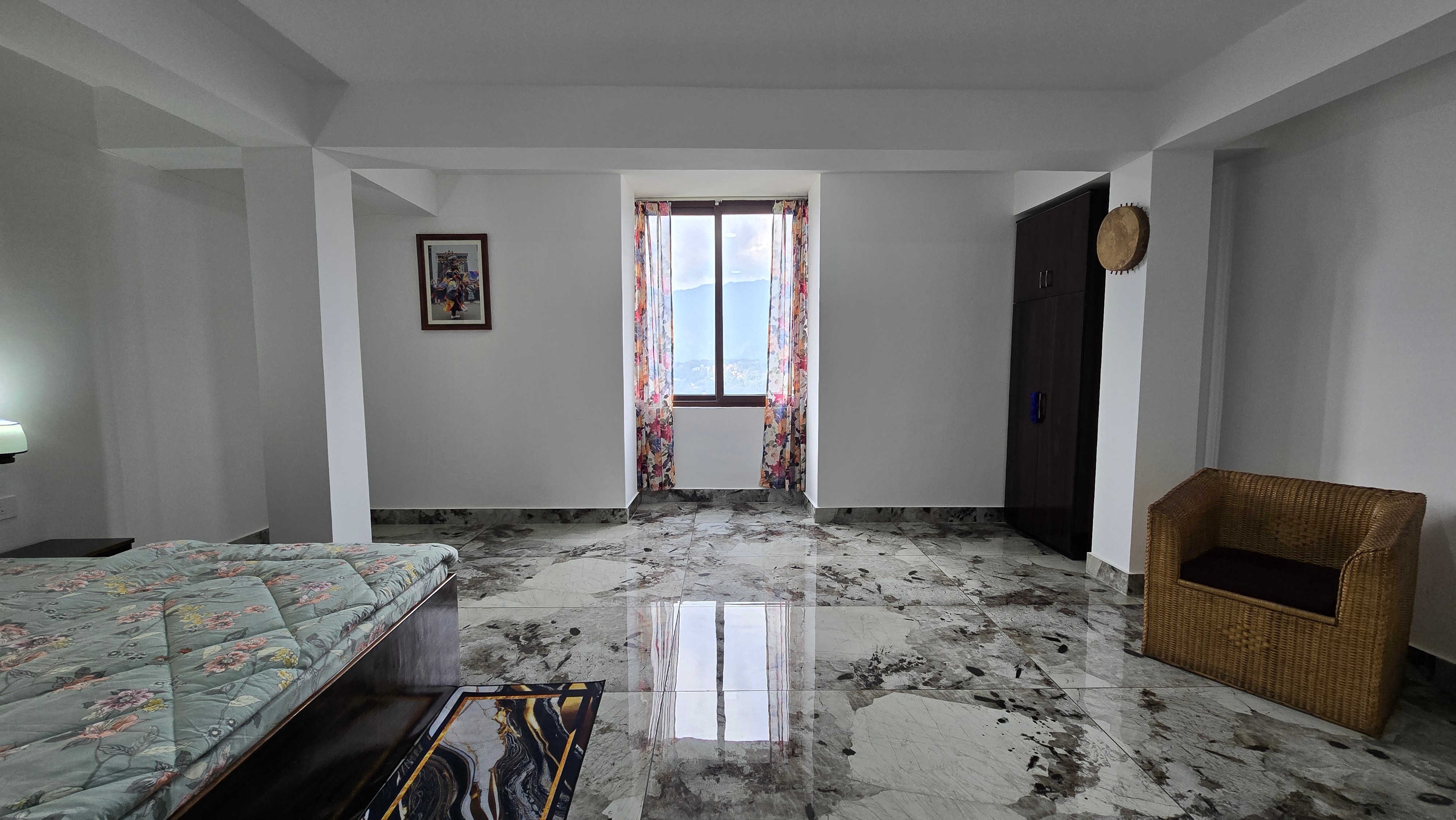 Mendo Dhim Homestay - Tap to explore photos