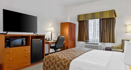 Best Western Liberty Inn Room Type - 1 King Bed, Non-Smoking, High Speed Internet Access, Microwave And Refrigerator, Coffee Maker, Iron 