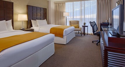 DoubleTree by Hilton Hotel Houston Greenway Plaza Room Type - 2 QUEEN BEDS NONSMOKING