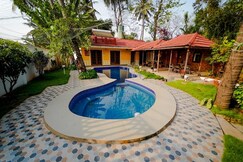 Nina's Aqua Paradise - A Private Pool Villa