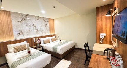 Swiss Hotel Kuala Lumpur Room Type - Deluxe Triple Room