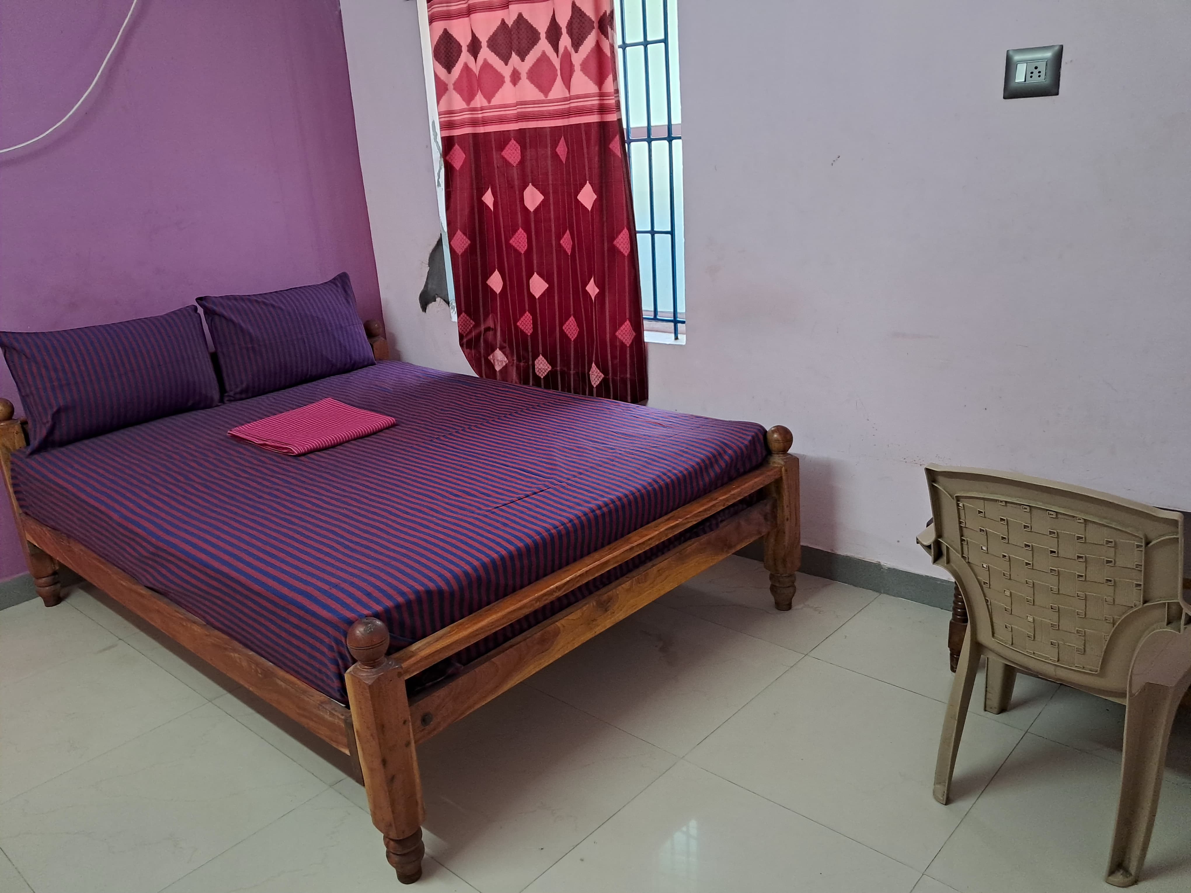 Hotel Aadhithiya Lodge - Tap to explore photos