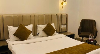 The Commune Hostel | Rooms & Dorms Room Type - Two-Bedroom Suite