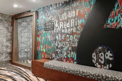 Hampton Inn & Suites Austin - Downtown / Convention Center