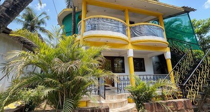 Yellow Haven 1BR FF - Luxe 2 in Goa by Homeyhuts Room Type - Yellow Haven 1BR FF - Luxe 2 in Goa by Homeyhuts