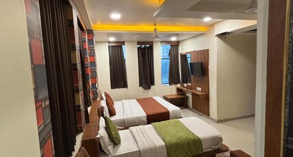 Hotel Red Rose Room Type - Triple Bed Room