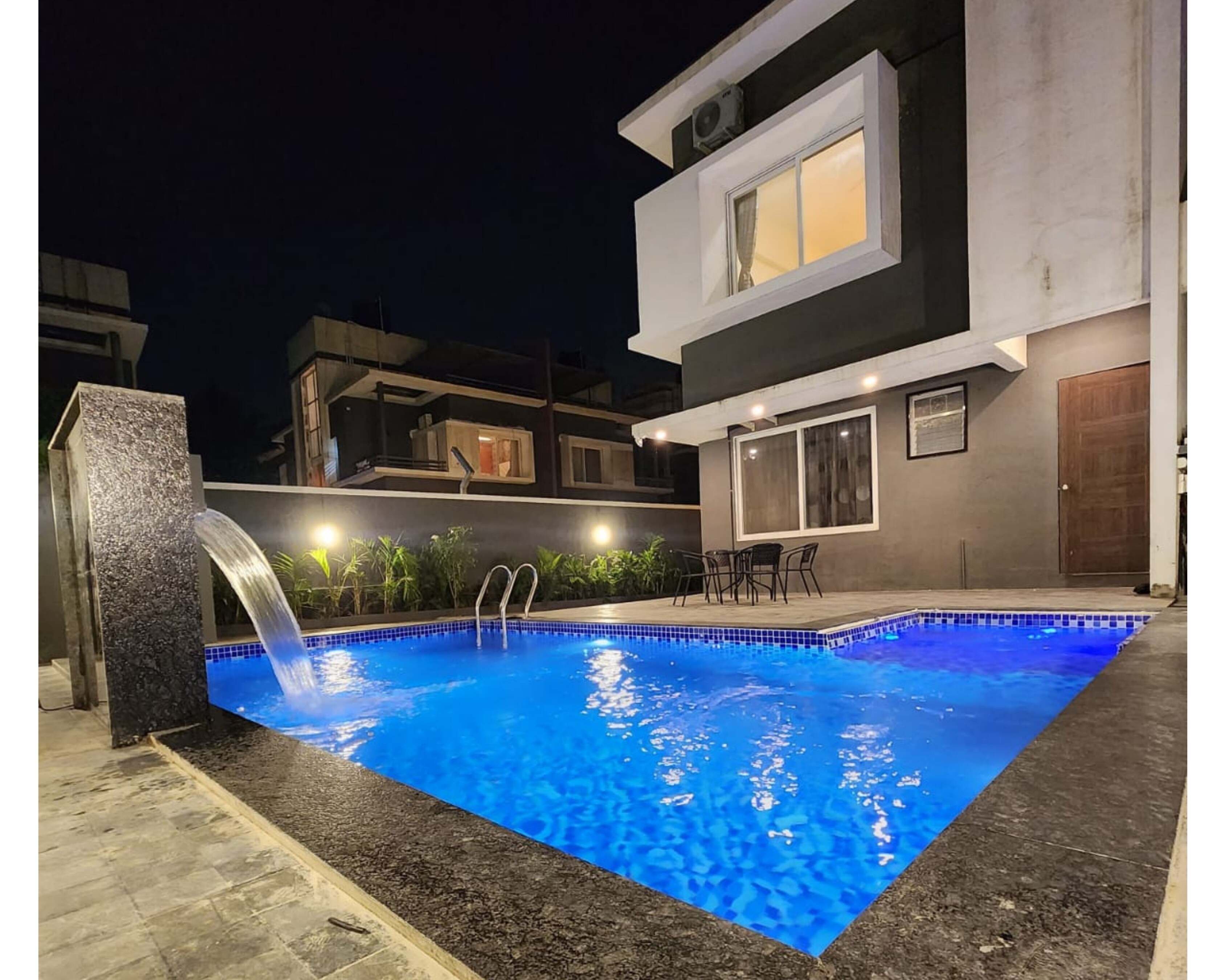 Lugani's - B 34 3BHK Villa with Pvt Pool - Tap to explore photos