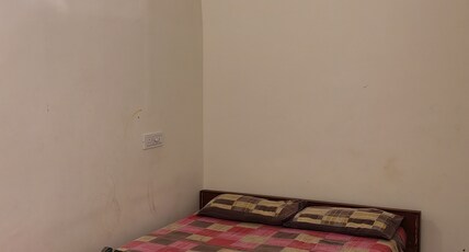 Chandra guest House Room Type - Bedroom 5