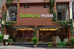 Rooms of Sunburry Hotel